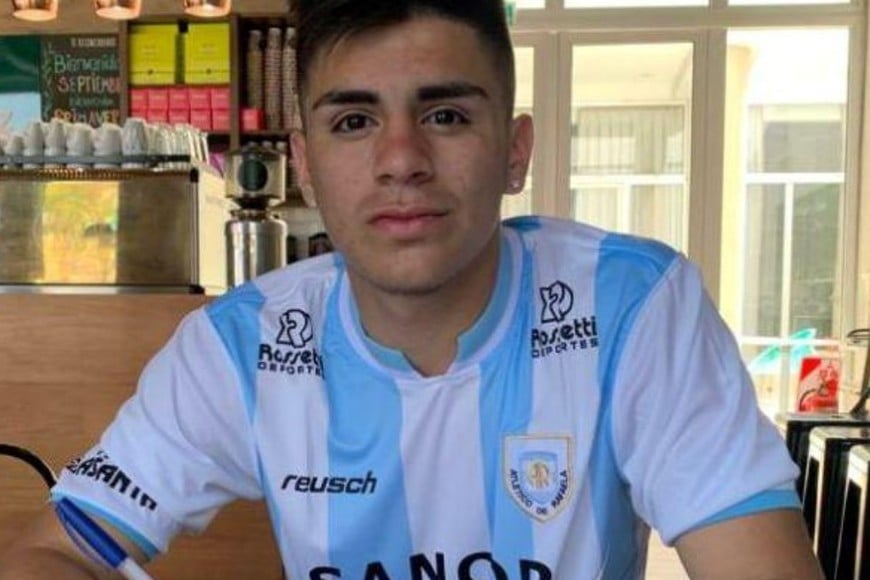 200 "lucas" verdes. Es el costo del préstamo que le pagará Independiente a Rafaela por Alex Luna. Si lo quiere comprar, la mitad está cotizada en 800.000 dólares.