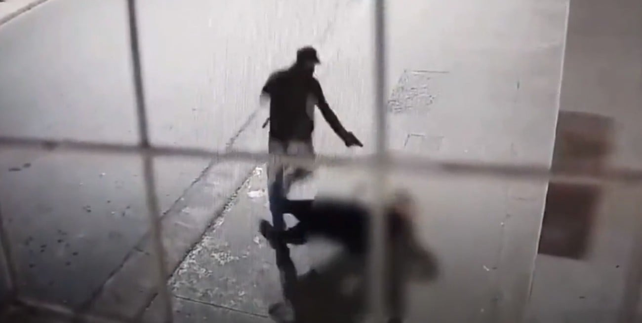 La ejecución del policía Leoncio Bermúdez, a mediados de noviembre, causó una gran conmoción en el país. Crédito: Captura de video