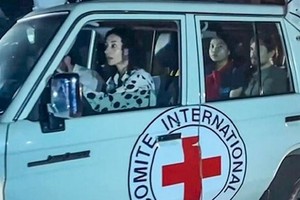El Comité de la Cruz Roja Internacional cumple un rol importante en la intención de ayudar a los rehenes que Hamás aún mantiene cautivos.