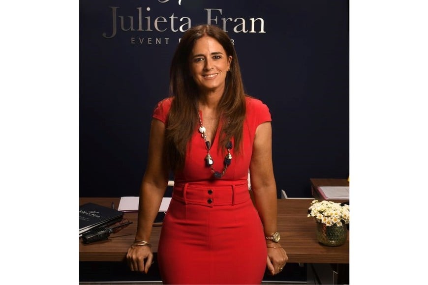 "Si uno hace lo que le gusta y le apasiona, vale la pena. La idea es que los anfitriones estén totalmente relajados y disfruten su día al máximo", contó Fran. Foto: Flavio Raina y Mauricio Garín.