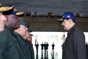 Venezuela's President Nicolas Maduro meets military staff at the Ministry of Defence, in Caracas, Venezuela December 28, 2023.   Jhonn Zerpa/Miraflores Palace/Handout via REUTERS ATTENTION EDITORS - THIS IMAGE HAS BEEN SUPPLIED BY A THIRD PARTY
