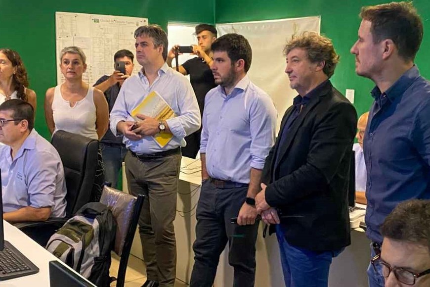 La visita del ministro Cococcioni a Venado Tuerto.