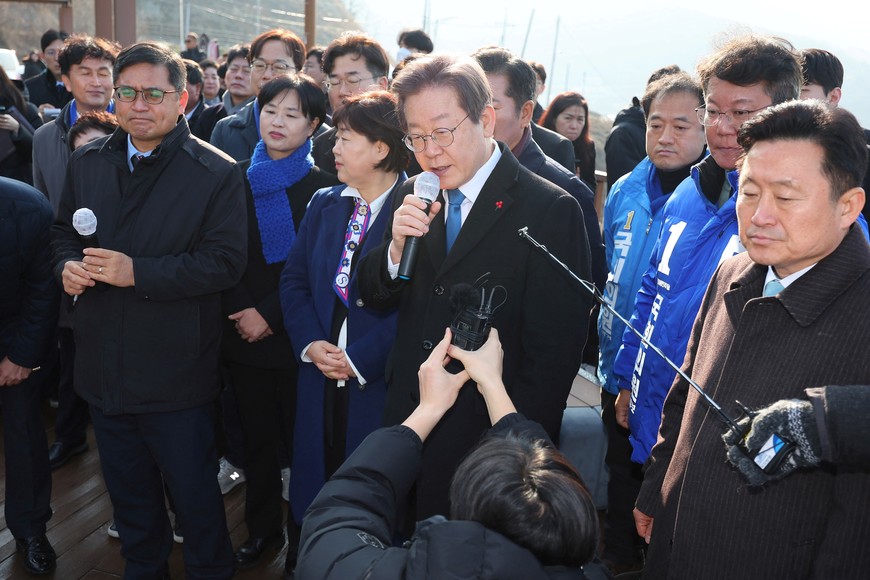South Korea's opposition party leader Lee Jae-myung speaks during his visit to Busan, South Korea, January 2, 2024.    Yonhap via REUTERS   THIS IMAGE HAS BEEN SUPPLIED BY A THIRD PARTY. NO RESALES. NO ARCHIVES. SOUTH KOREA OUT. NO COMMERCIAL OR EDITORIAL SALES IN SOUTH KOREA.