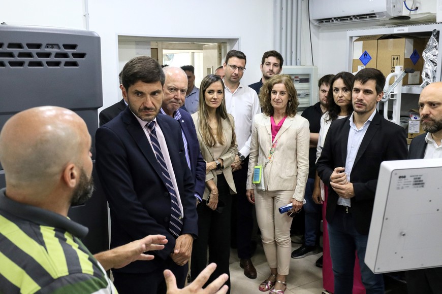 Pullaro visitó la sala de máquinas de CenTec (Centro Tecnológico de Manufactura e Industria Digital) ubicado en el predio del Instituto Nacional de Tecnología Industrial, de Rafaela.