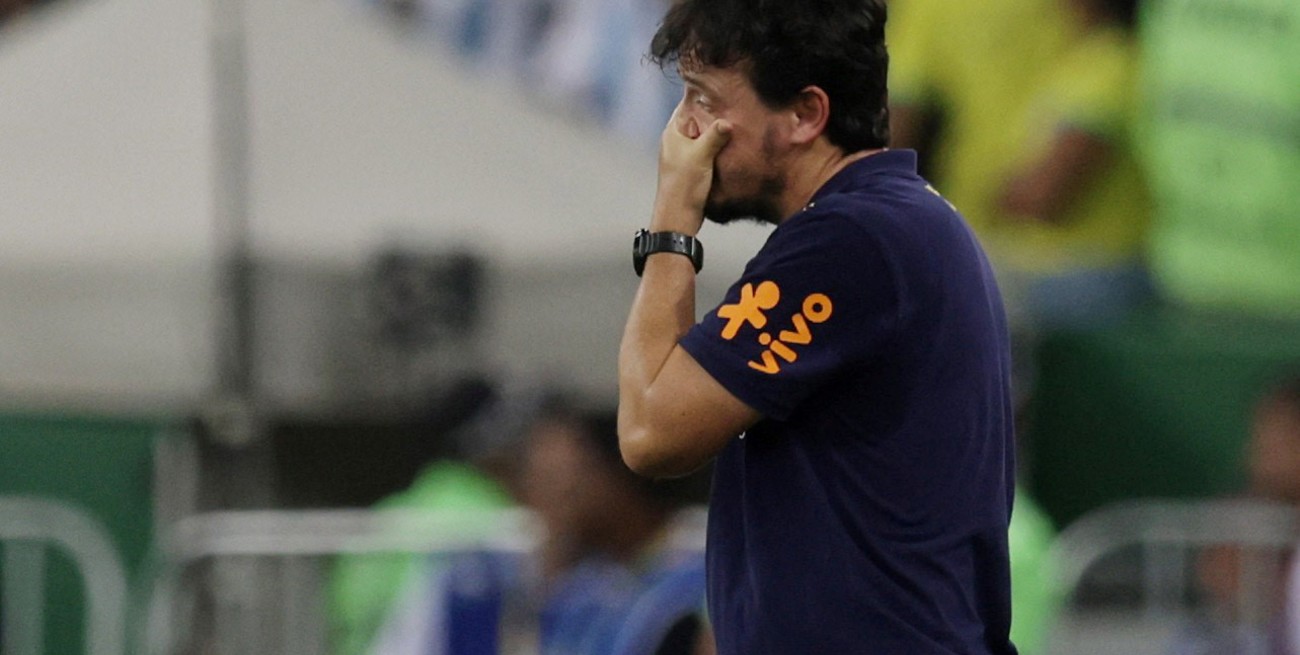 Diniz fue despedido como entrenador de Brasil: su último partido fue la derrota con Argentina