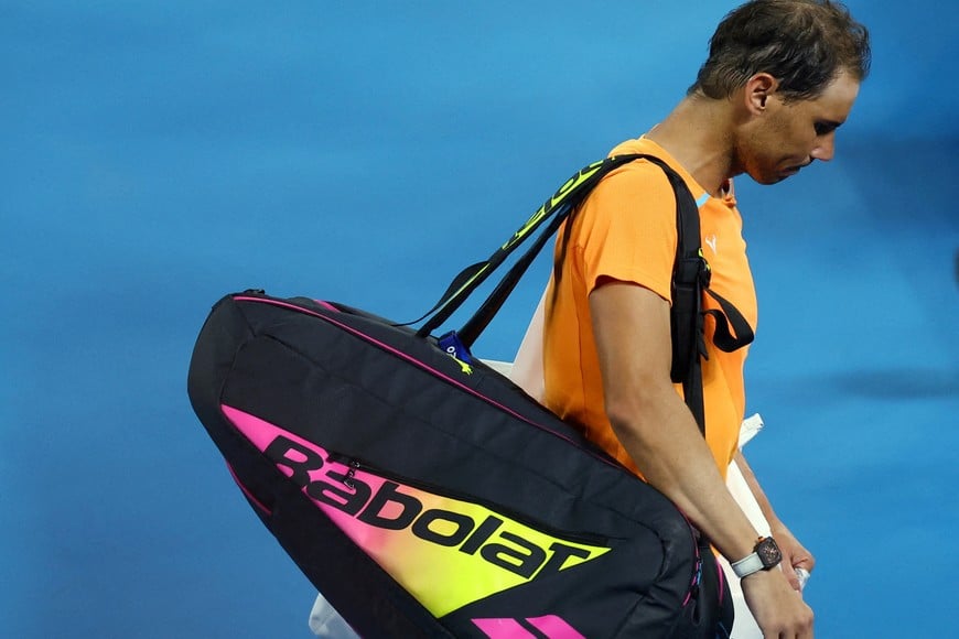 FILE PHOTO: Tennis - Australian Open - Melbourne Park, Melbourne, Australia - January 18, 2023
Spain's Rafael Nadal looks dejected after losing his second round match against Mackenzie Mcdonald of the U.S. REUTERS/Hannah Mckay/File Photo