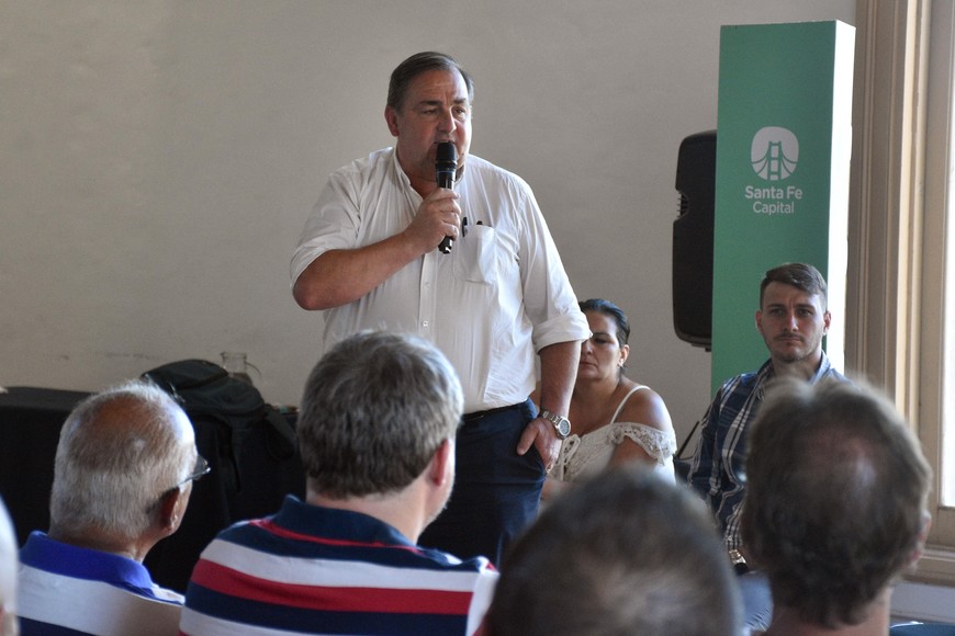 “Creo que hay una realidad que la vamos a contar el jueves, que tiene que ver con la ‘aparatología’ con la que nos encontramos para poder resolver los problemas de la ciudad”, dijo Poletti.

Pablo Aguirre.