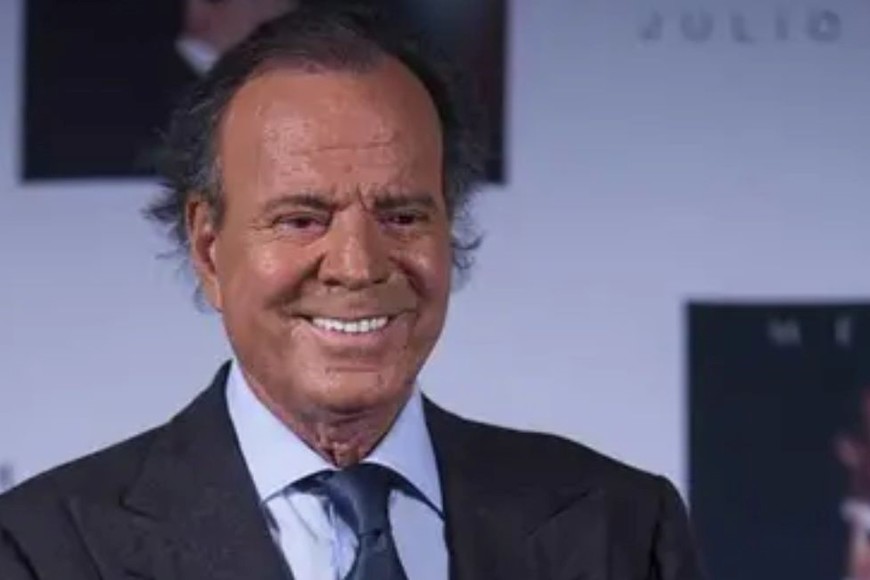 Iglesias y las personas que viajaban con él estuvieron varias horas retenidos en el aeropuerto