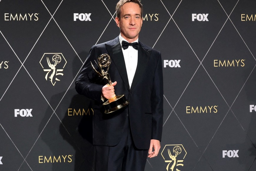 Matthew Macfadyen poses with the Supporting Actor in a Drama Series award for