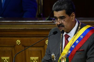 (240115) -- CARACAS, 15 enero, 2024 (Xinhua) -- El presidente venezolano, Nicolás Maduro, habla durante su Mensaje Anual ante los Poderes Públicos, en el Palacio Federal Legislativo, en Caracas, Venezuela, el 15 de enero de 2024. (Xinhua/Marcos Salgado) (ms) (rtg) (ah) (ce)