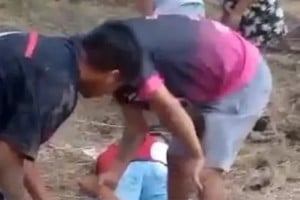 La policía secuestró también más de 60 vainas de otro calibre.