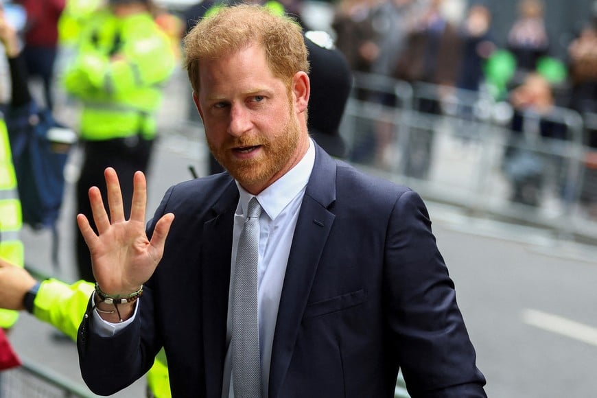 FILE PHOTO: Britain's Prince Harry, Duke of Sussex walks outside the Rolls Building of the High Court in London, Britain June 7, 2023. REUTERS/Hannah McKay/File Photo
