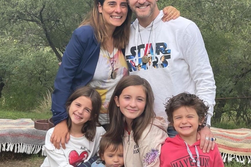 Axel y Delfina formaron una familia sólida a lo largo de su relación