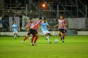 Colón de San Justo se clasificó a la final de la zona Litoral Sur del torneo Regional Federal Amateur. Crédito: Juventud Unida de Gualeguaychú