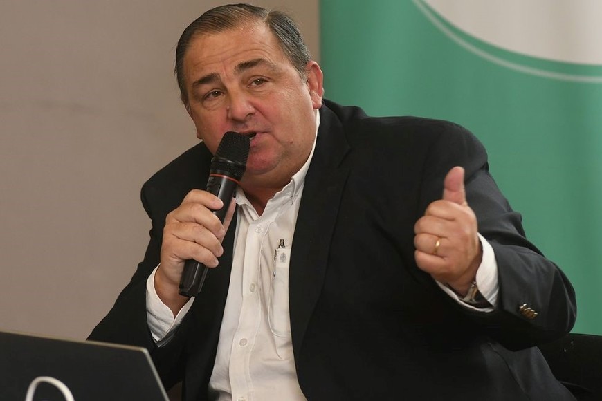 "Vamos a ver cómo se manejan los proyectos sobre terrenos nacionales, en base al futuro Circunvalar. Para poder tener proyectos en esos terrenos que sean ambiciosos y que no sean usurpados”, adelantó el intendente. Foto: Guillermo Di Salvatore