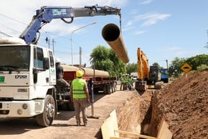 Parte de los trabajos de tendido de fibra óptica en esta capital.