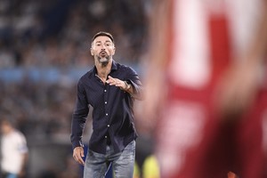 El Kily González no pudo contar con Thiago Cardozo Adrián Balboa. Créditos: Matías Napoli