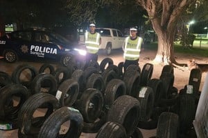 Los neumáticos (todos de origen chino) eran transportados en una camioneta que venía procedente de Orán (Salta).
