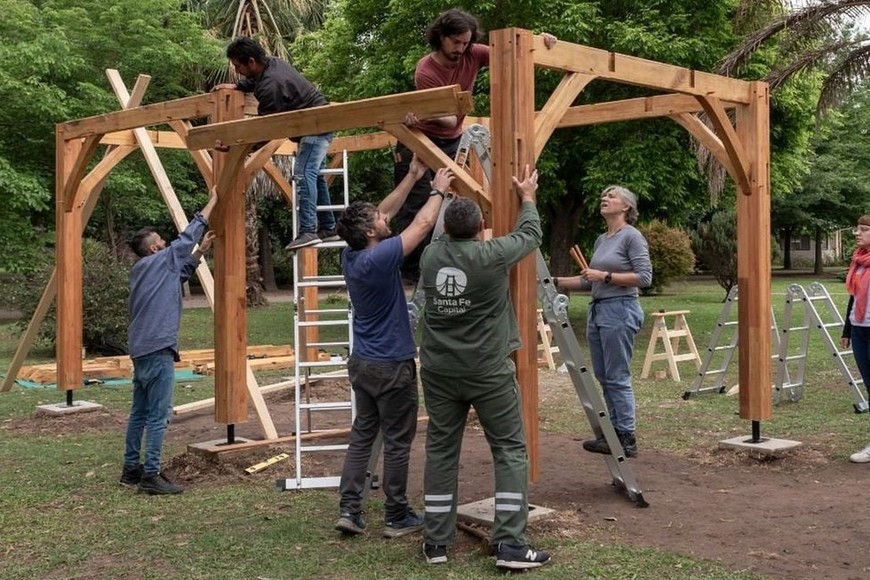 El proyecto CARBOC, surgido de la cooperación descentralizada entre Santa Fe y la Comunidad Urbana de Grand Poitiers, se originó como una iniciativa para compensar la huella de carbono generada por ambas ciudades. Foto: Gentileza MCSF