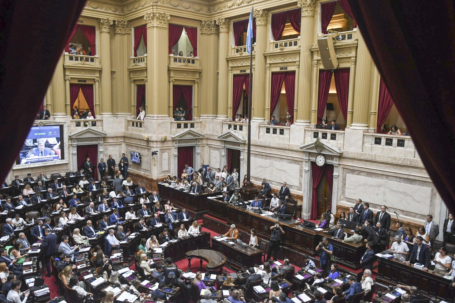 Congreso de la Nación tratamiento "ley ómnibus" 