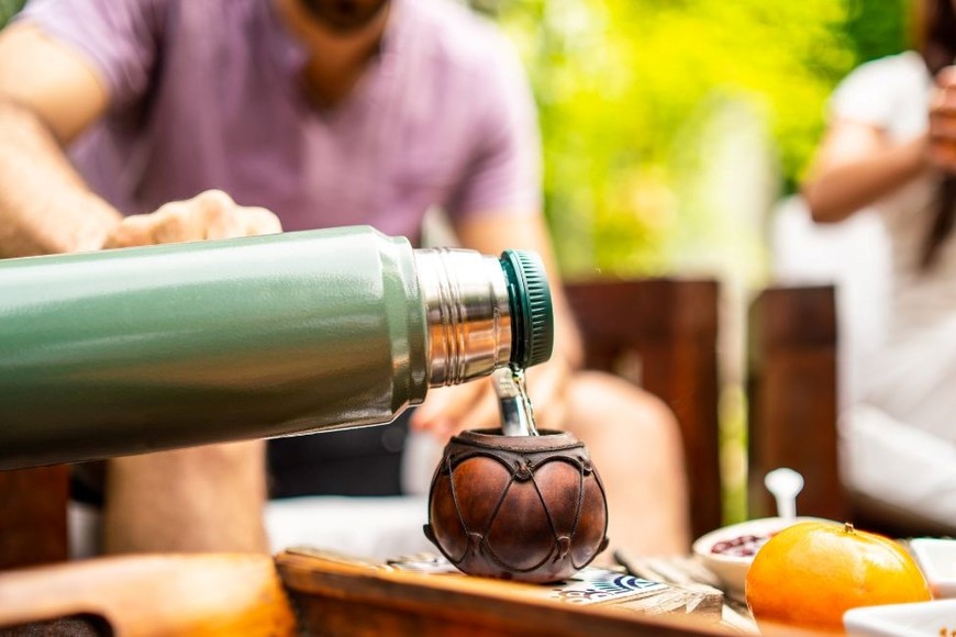 En una medida preventiva y voluntaria, la empresa distribuidora Parallel S.A. anunció el retiro del mercado de varios lotes de bombillas
