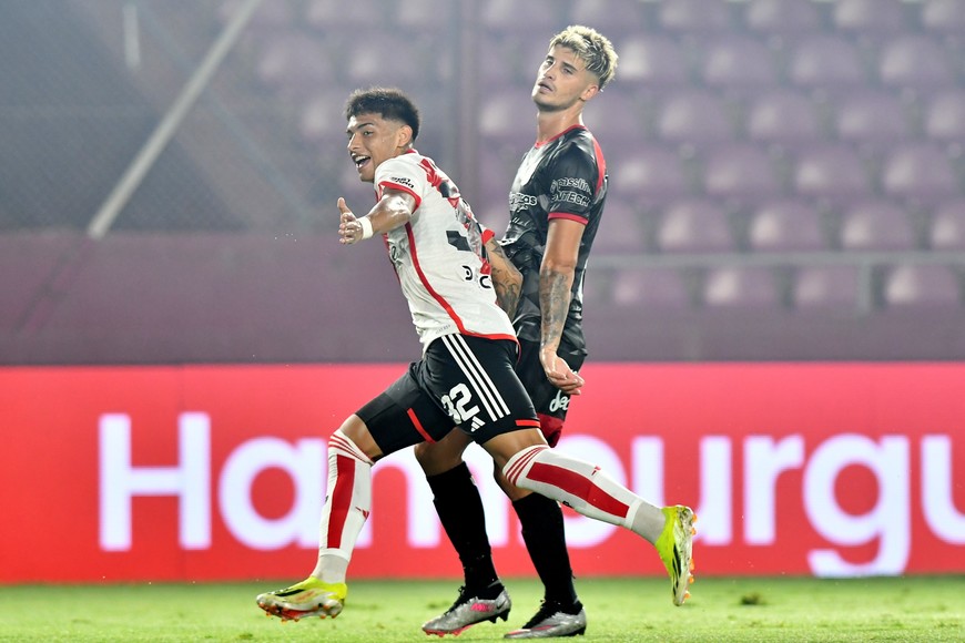 Agustín Ruberto, de 18 años, tuvo su debut goleador en el triunfo de River ante Barracas. Crédito: Osvaldo Fanton / Télam