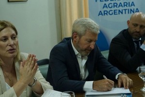 Scaglia, Frigerio y Puccini escucharon en la sede de FFA a las entidades productivas ligadas al agro.