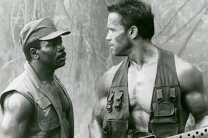 Juntos, contra el "Depredador".