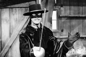 Guy Williams en la piel del Zorro. Foto: Disney
