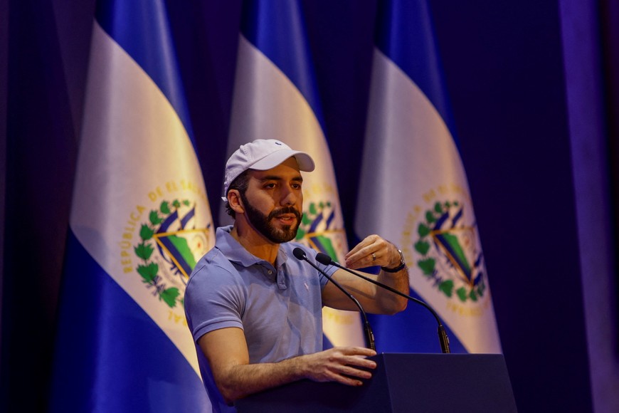El Salvador's President, who is running for reelection, Nayib Bukele of the Nuevas Ideas party, speaks during a news conference on the day of the presidential election, in San Salvador, El Salvador, February 4, 2024. REUTERS/Jose Luis Gonzalez