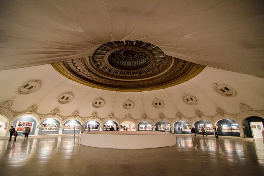“Sabemos de la importancia que tienen los fines de semana largos para nuestro destino, por la gran cantidad de turistas que vienen a recorrer los atractivos de la Ciudad. El número de visitantes durante los fines de semana largos va en aumento año tras año y estamos convencidos de que en 2024 continuaremos con esta tendencia. Estos carnavales serán el primer paso para lograr ese objetivo”, expresó Valentín Díaz Gilligan, presidente del Ente de Turismo de la Ciudad de Buenos Aires.