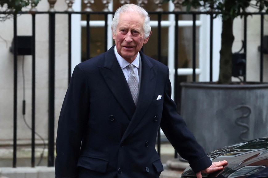 Britain's King Charles leaves the London Clinic after receiving treatment for an enlarged prostate, in London, Britain January 29, 2024. REUTERS/Toby Melville