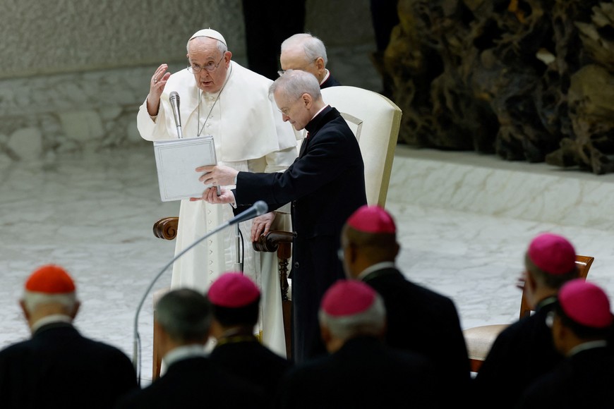 Pope Francis attends the weekly general audience, in Paul VI hall at the Vatican February 7, 2024. REUTERS/Remo Casilli