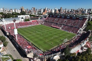 Unión jugará de local ante Independiente Rivadavia y no deberá viajar a Mendoza. Crédito: Fernando Nicola