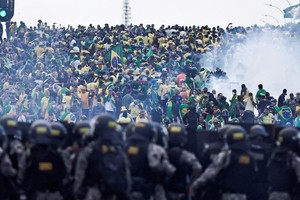 El 8 de enero de 2023, un grupo de manifestantes partidarios del presidente de Brasil, Jair Bolsonaro, asaltaron las instituciones gubernamentales en Brasilia. Créditos: Reuters
