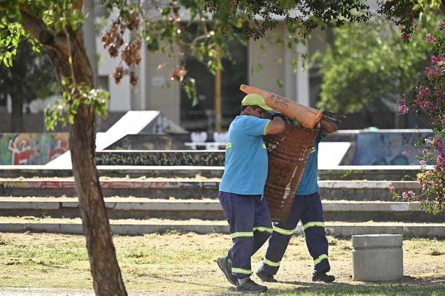 Personal de la empresa que opera en ese sector. Foto: Mauricio Garín