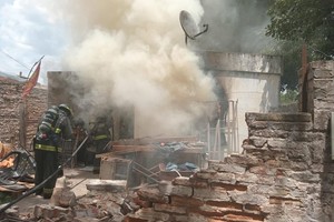 Los bomberos tuvieron que intervenir en la casa dos veces este viernes y en tres oportunidades el jueves. 