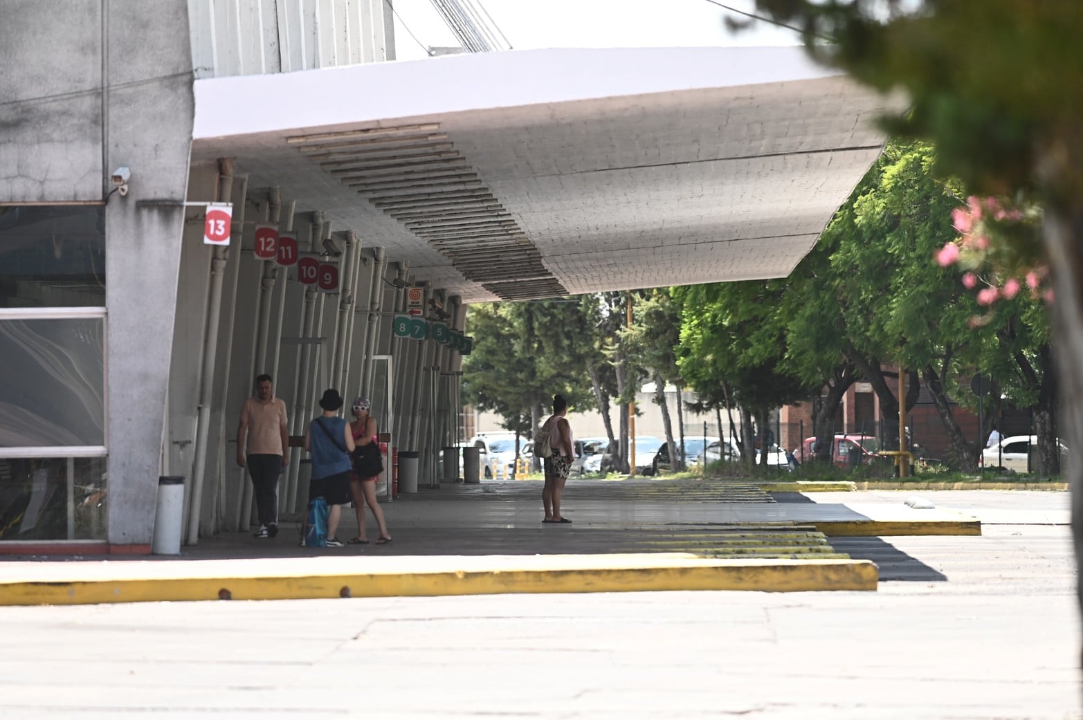 La terminal sin colectivos. Por algunas horas la terminal de ómnibus fue bloqueada por un sector del sindicato de la Unión tranviarios automotor. Ocurrió el jueves.