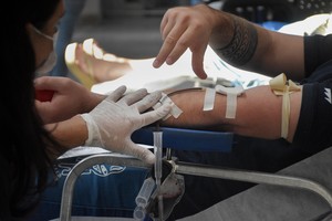 La actividad es organizada por el voluntariado Cuenta Conmigo de Manos Abiertas y el CUDAIO. Crédito: Pablo Aguirre