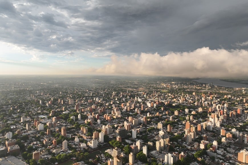 Imagen ilustrativa. Ciudad de Rosario desde el drone de El Litoral. Crédito: Fernando Nicola