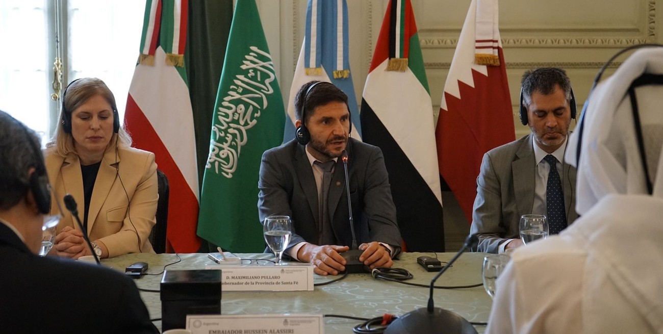 El gobernador Pullaro se reunió con autoridades de países árabes