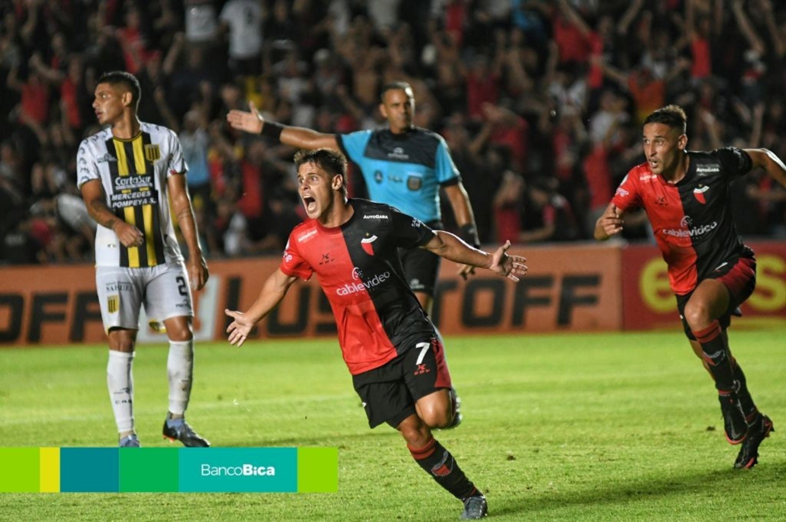 Colón le ganó a Almirante Brown en Santa Fe.