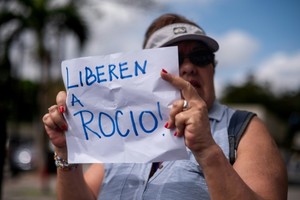 Activistas y representantes de diversas ONG reclamaron en Caracas la excarcelación de la abogada fundadora de la ONG Control Ciudadano de defensa de derechos humanos Rocío San Miguel.