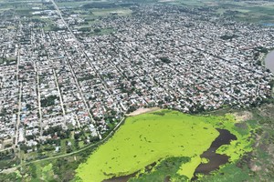 El hecho ocurrió en la ciudad de Santo Tomé, e la esquina de Agustín Delgado y Arenales.