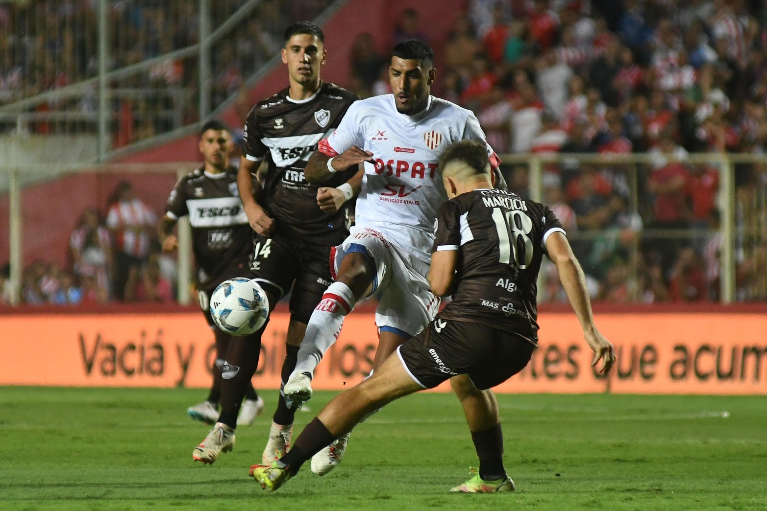 Unión empató con Platense en un pobre partido. Un resultado que lo dice todo.