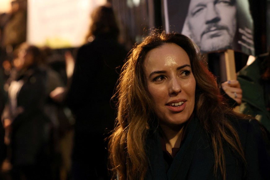 Stella Assange, the wife of WikiLeaks founder Julian Assange, reacts as supporters of her husband demonstrate, on the day Assange appeals against his extradition to the United States, in London, Britain, February 21, 2024. REUTERS/Isabel Infantes