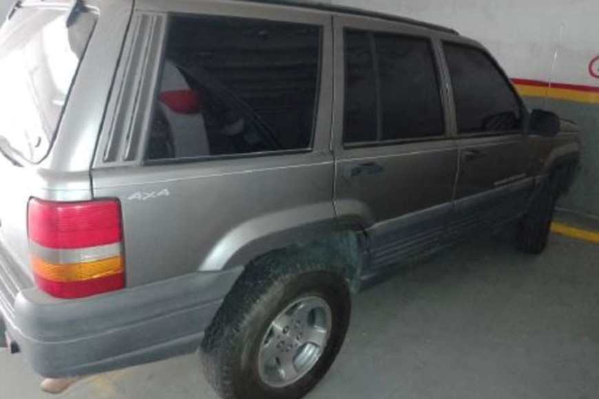 Jeep Grand Cherokee.