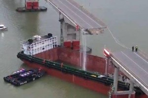 El siniestro del barco se produjo contra uno de los pilares de apoyo