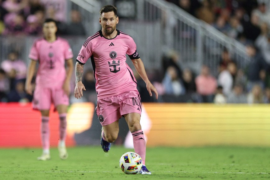 Feb 21, 2024; Fort Lauderdale, Florida, USA; Inter Miami CF forward Lionel Messi (10) kicks the ball against Real Salt Lake during the second half at Chase Stadium. Mandatory Credit: Nathan Ray Seebeck-USA TODAY Sports