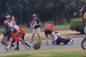 Hubo varios conflictos entre chilenos y mendocinos en el marco del partido entre Godoy Cruz y Colo Colo